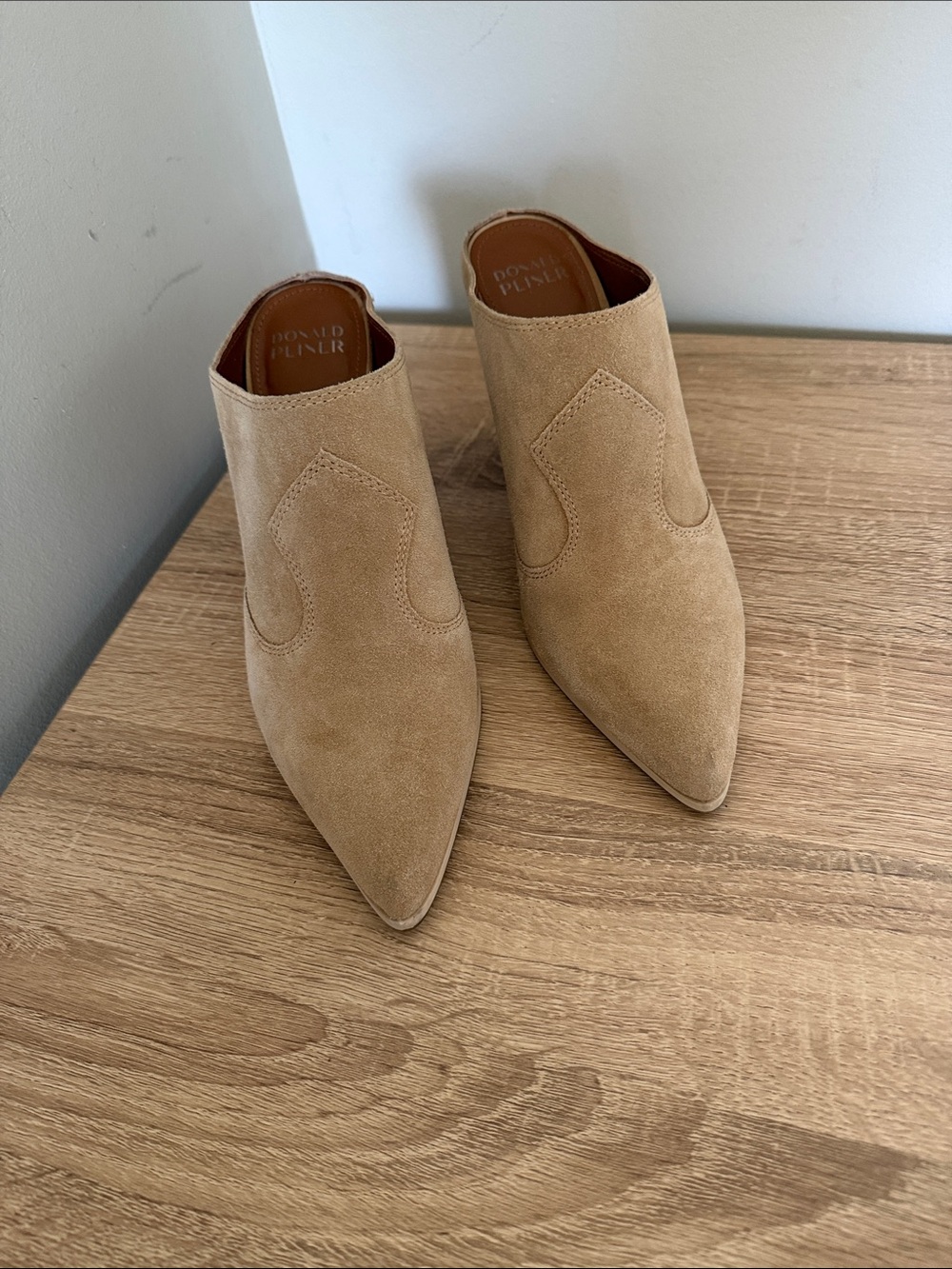 Donald J. Pliner Tan Suede Pointed Mule